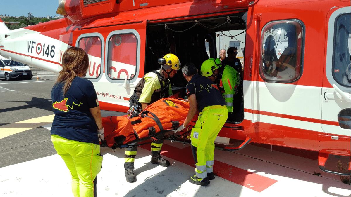 Elisoccorso per un uomo scivolato in un burrone mentre raccoglieva origano (I FATTI) - 