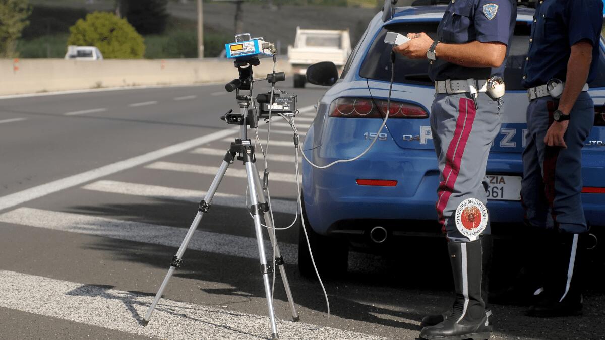 Polizia Stradale: servizi mirati a contrasto alte velocità su autostrade e arterie stradali principali - 