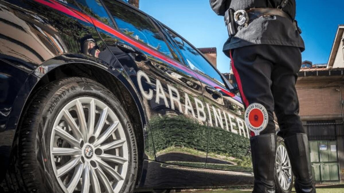 Violenza sessuale di gruppo su tredicenne: tre arresti nel Catanese dopo la denuncia (I FATTI) - 