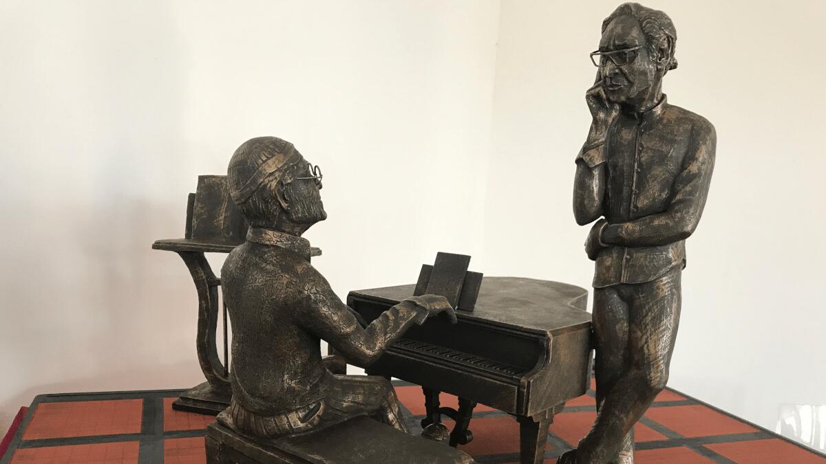 C’è una data per la statua dedicata a Franco Battiato e Lucio Dalla nel catanese (DOVE E QUANDO) - 