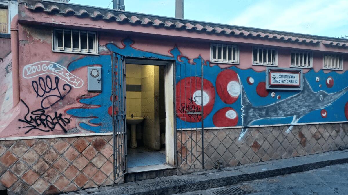 Deliberati i lavori di riqualificazione dei bagni pubblici via Lavandaie favorendo il turismo catanese - 