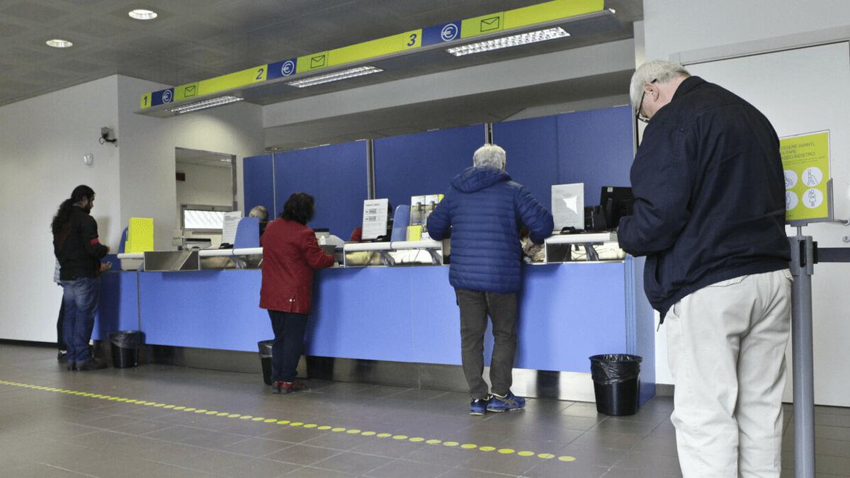 Aggressione impiegata ufficio postale Paternò: «Più personale e sicurezza negli sportelli a rischio» - 
