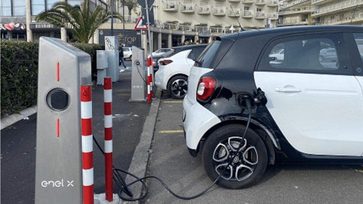Comune utilizza fondi in chiave “Green” per nuovo parco auto di servizio: giunti i primi 150 veicoli - 