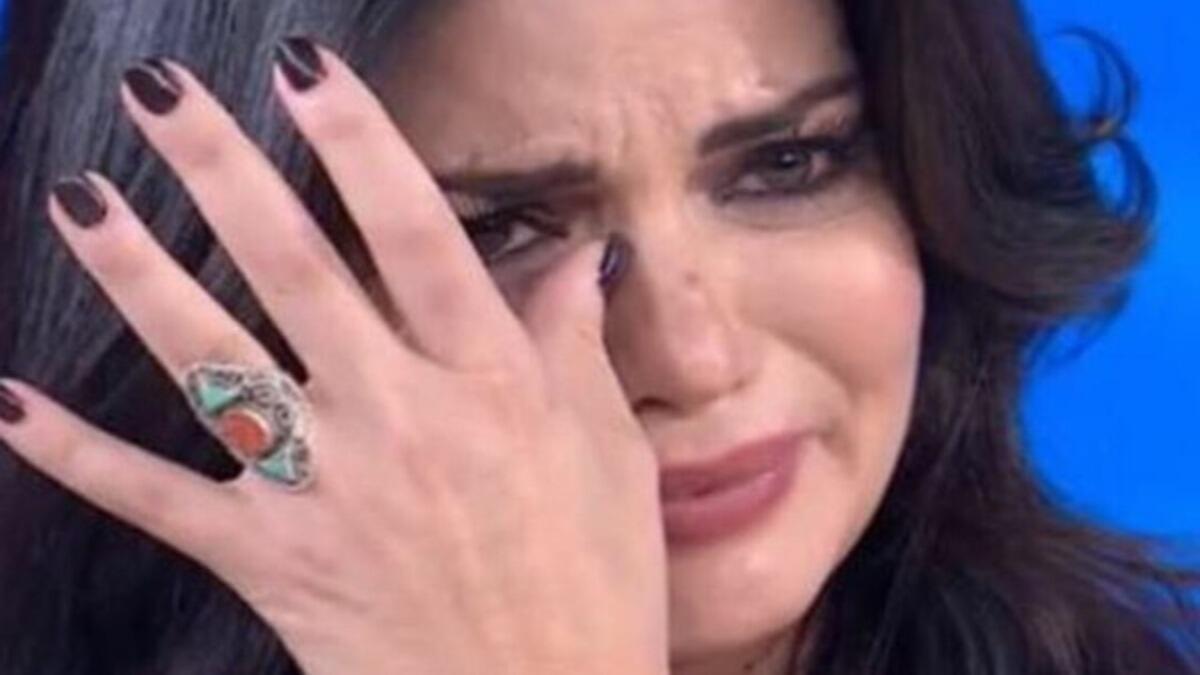 Il dramma di Laura Torrisi: l'attrice catanese si confida in Tv - 