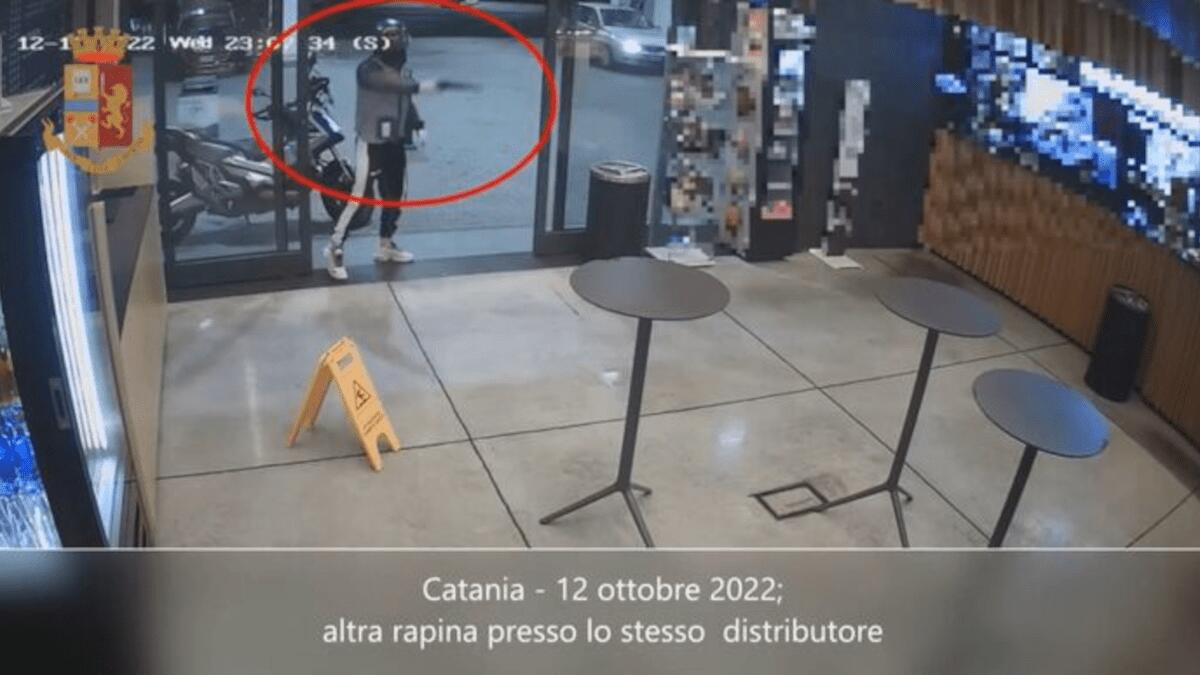 Compie diverse rapine in distributore carburante: riconosciuto dai poliziotti (NOME E DETTAGLI) - 