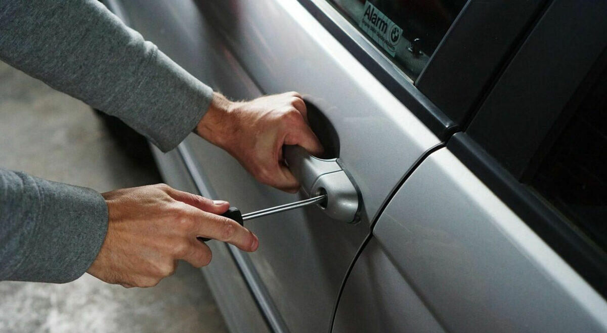Da Ragusa a Catania per scassinare auto (I FATTI) - 