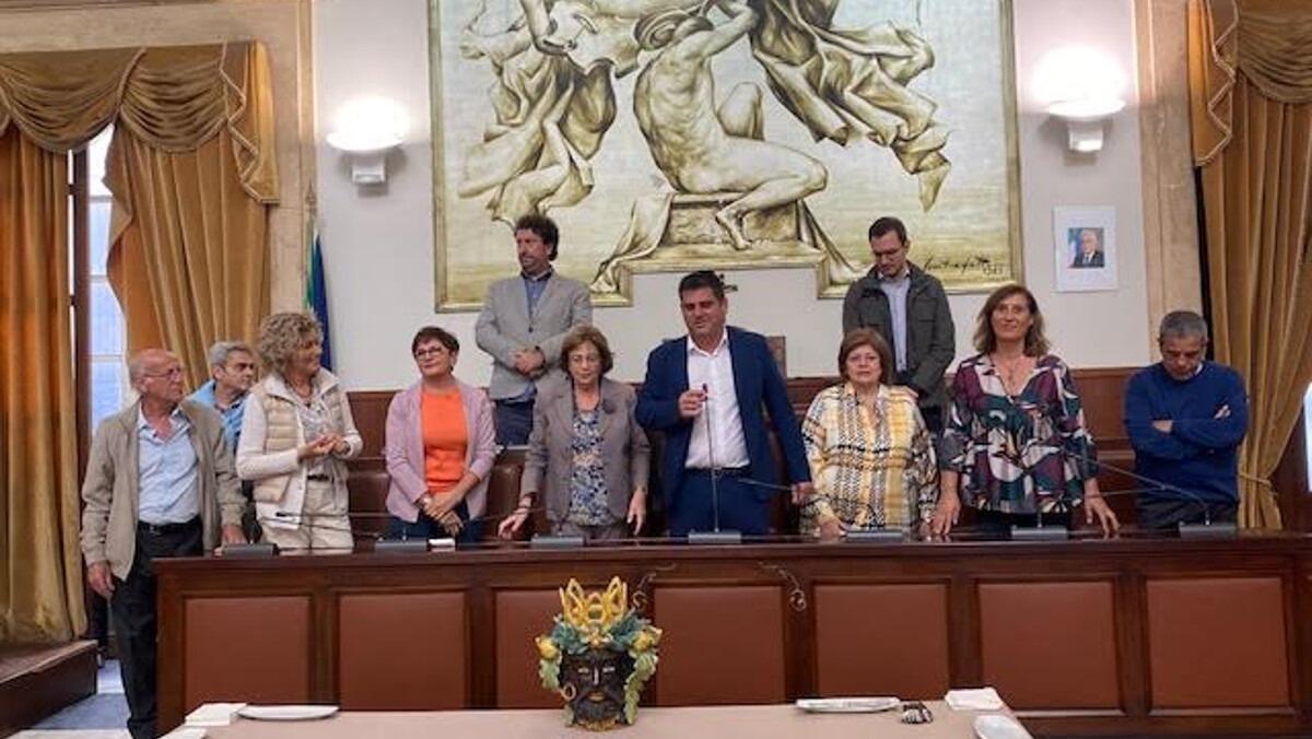 Castiglione lascia l'incarico da Presidente del consiglio del Comune per insediarsi all'ARS - 