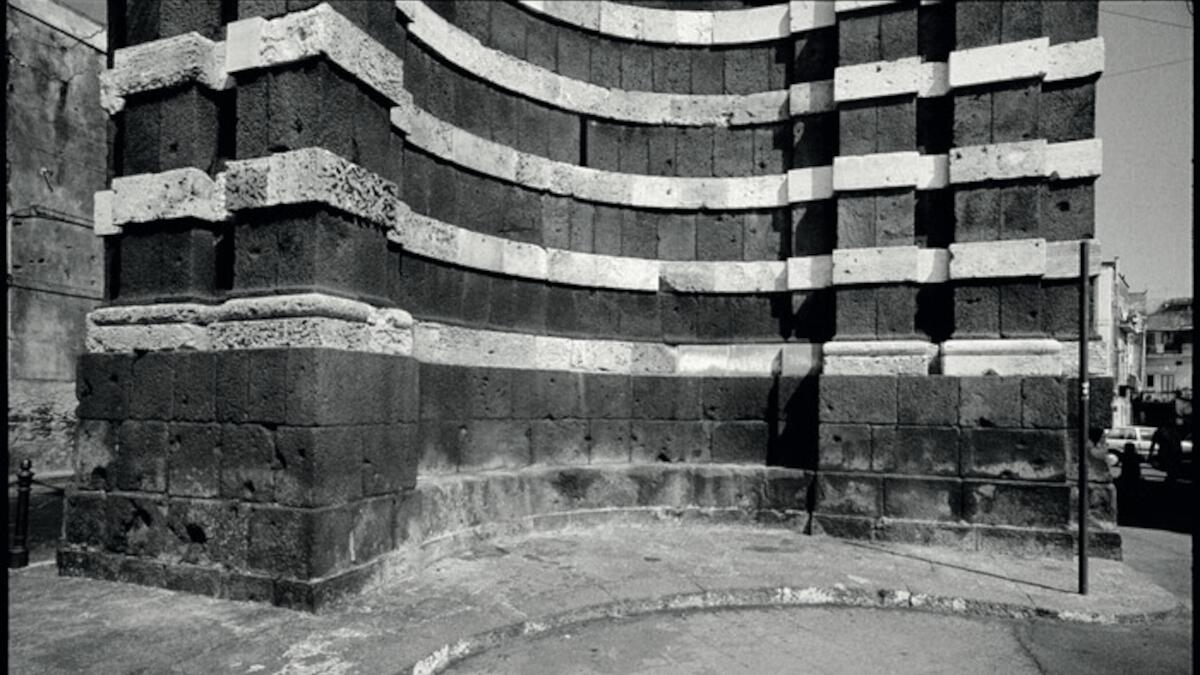 "Catania mia": lo sguardo di Sottsass sulla città etnea in 111 foto (DOVE E QUANDO) - 