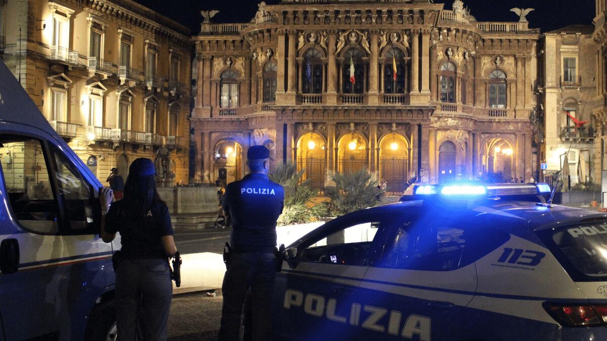 Mala movida: controlli nelle vie del centro storico con Polizia scientifica, amministrativa e locale - 