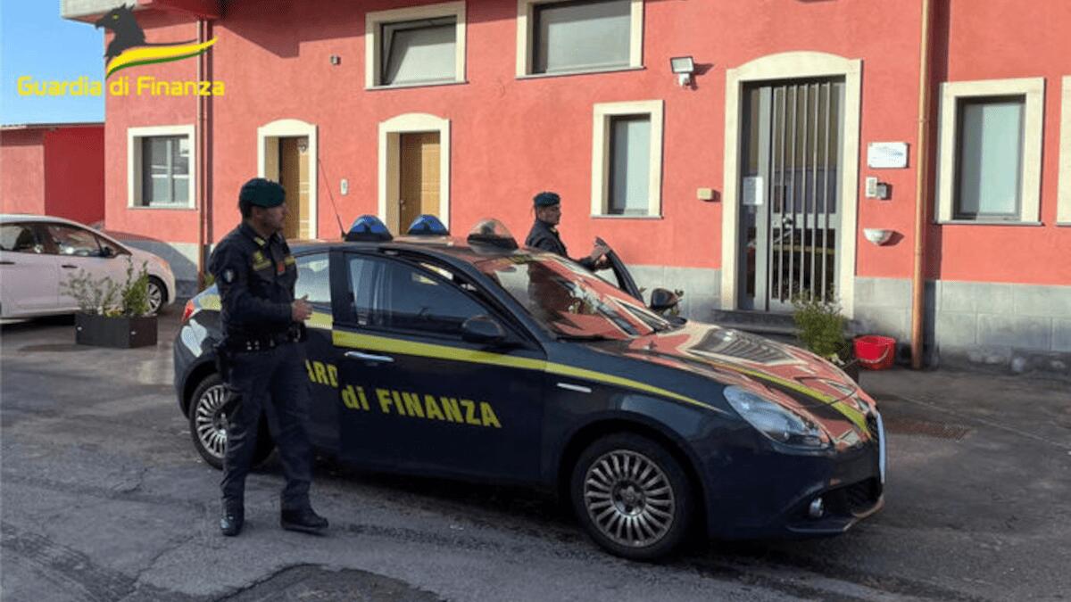 Bancarotta fraudolenta cooperative raccolta rifiuti: 4 arresti, sequestro beni di 4,5 milioni di euro (NOMI E DETTAGLI) - 