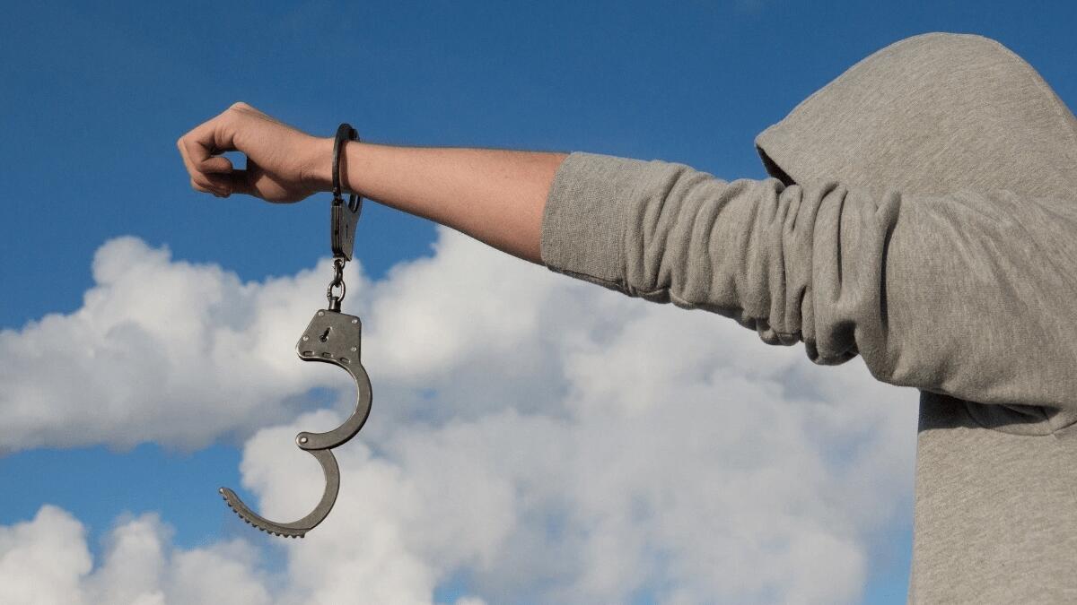 Promette di fare il “bravo” per avere la libertà vigilata: viola gli obblighi con caparbia volontà - 