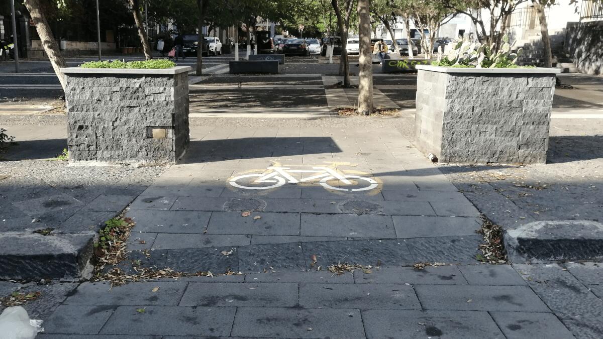 La pista ciclabile “fantasma” che non ha mai raggiunto il suo potenziale è un percorso di guerra - 