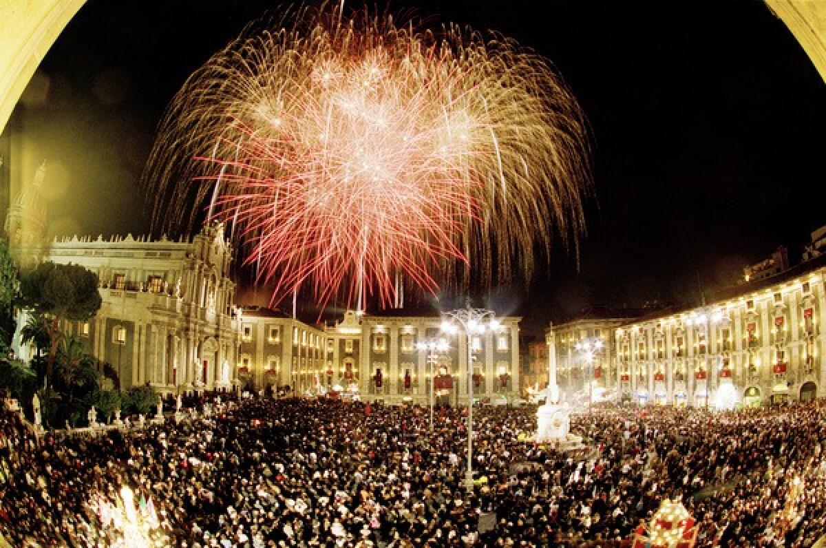 Ordinanze festeggiamenti agatini: divieto temporaneo di abitazione per permettere i fuochi d’artificio - 