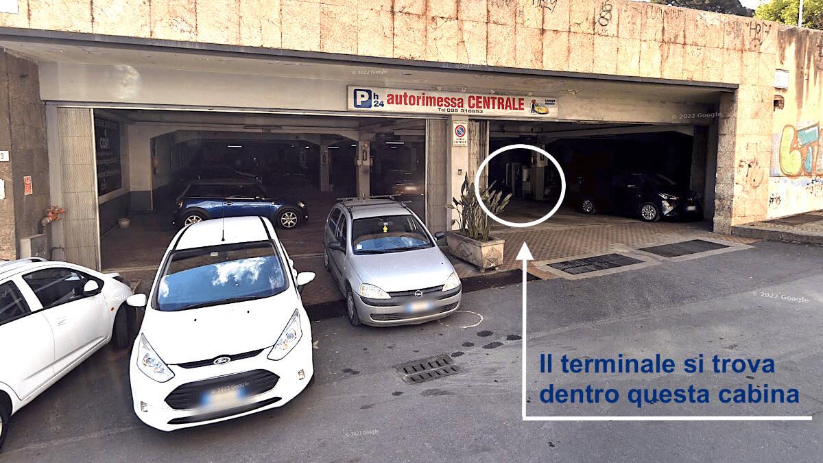 Parcheggia auto a noleggio in parcheggio custodito lasciando le chiavi: furto e richiesta risarcimento - 