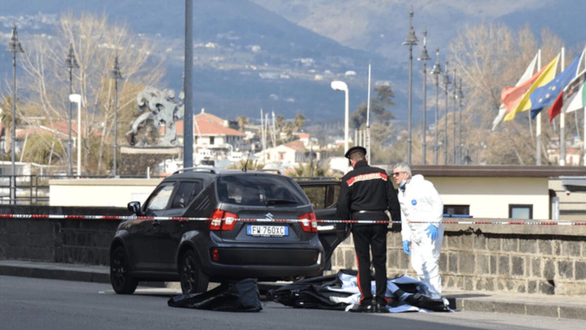 Omicidi Riposto: accompagna in auto il killer ma si professa innocente: «Ho solo dato passaggio» - 