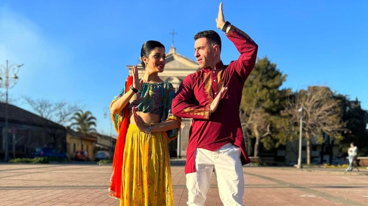 Joey e Rina su Netflix, l'imperdibile video del loro "matrimonio indiano". Guardalo ora - 