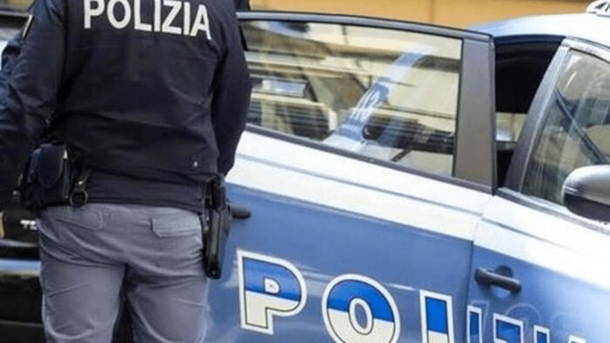 Continuano i furti dei ladri di monetine: danneggiate scuole e istituti pubblici nel Catanese - 