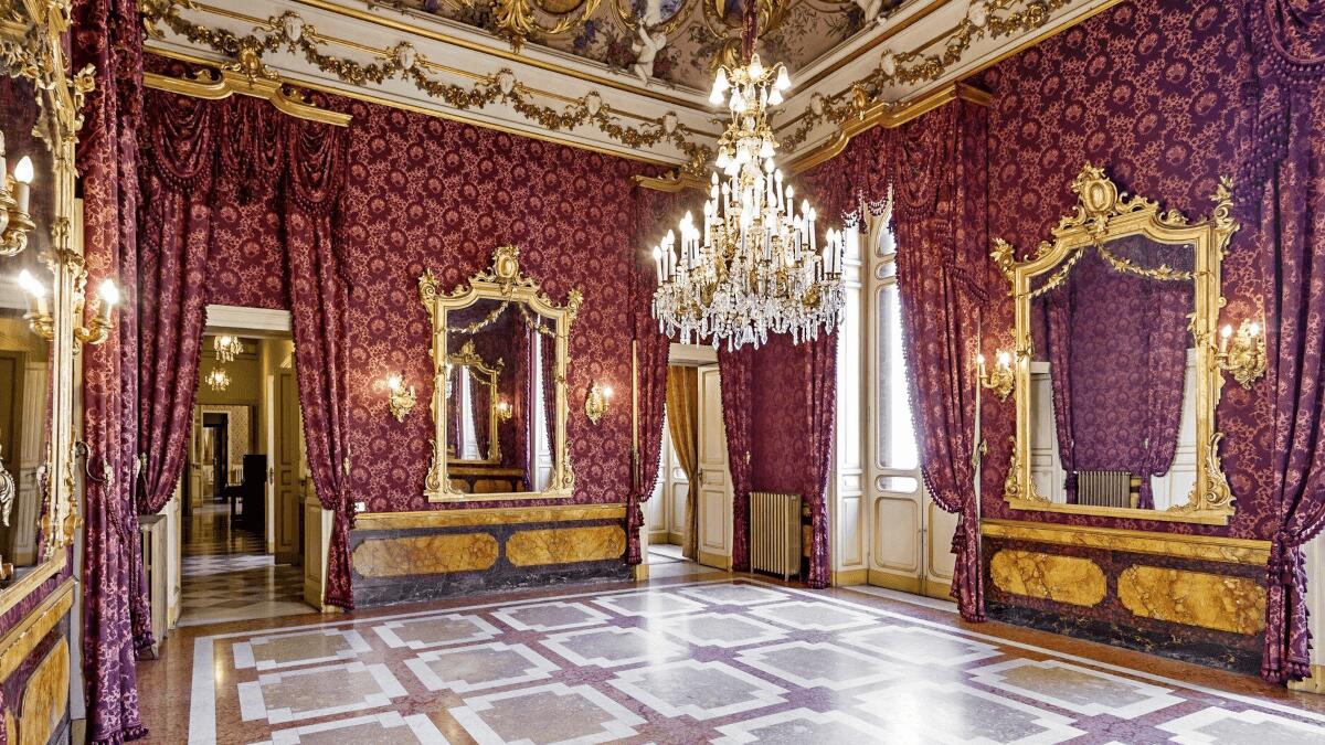Visita guidata Palazzo Libertini Scuderi: un'esperienza unica nel cuore di Catania - 