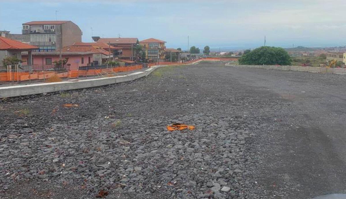 Strada dell'Etna: Via Amenano chiusa al traffico per lavori di completamento stradale - 