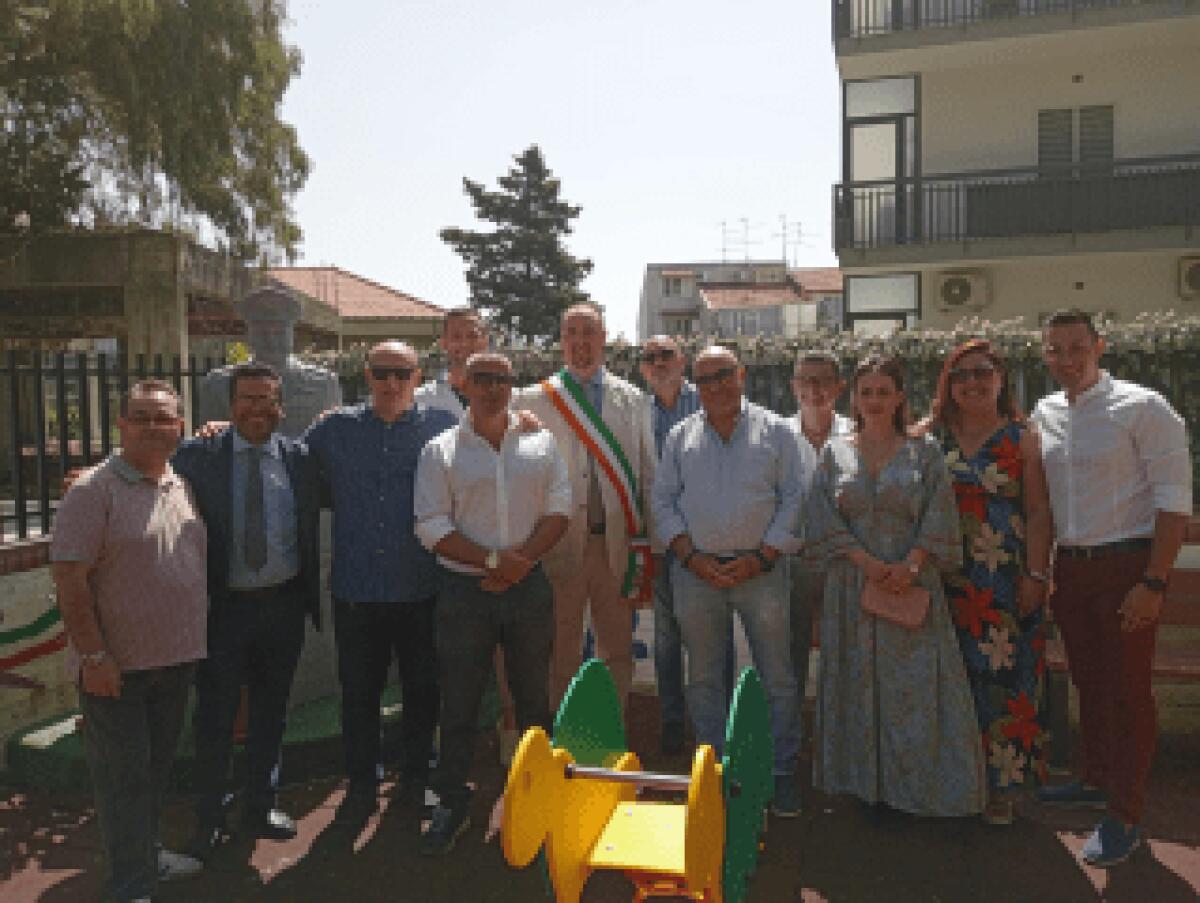 Inaugurazione area verde per cani e busto artistico dedicato al Gen. Carlo Alberto Dalla Chiesa a Gravina di Catania: un omaggio emozionante alla memoria - 