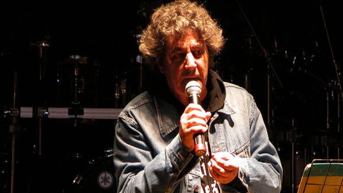 Fausto Leali a San Giovanni la Punta, il sindaco Bellia condivide l'autoironia del cantautore. Guarda il video - 