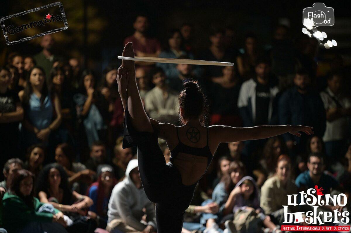 Ursino Buskers 2023, la nona edizione sarà dedicata alle Donne di Circo. I dettagli del festival di arti di strada - 