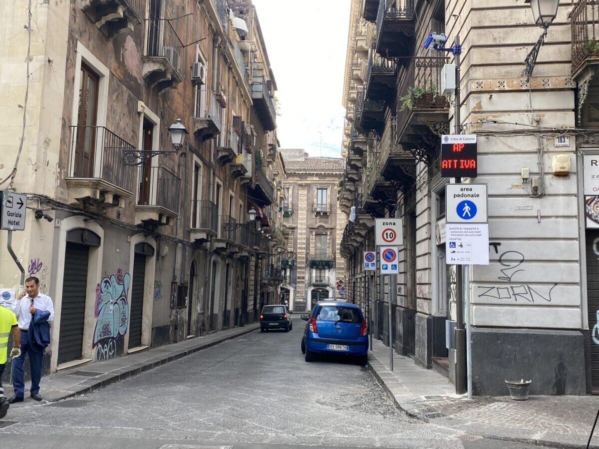 Accesso controllato permanente nell’area Pedonale Mazzini: multe e pass elettronici per i trasgressori - 