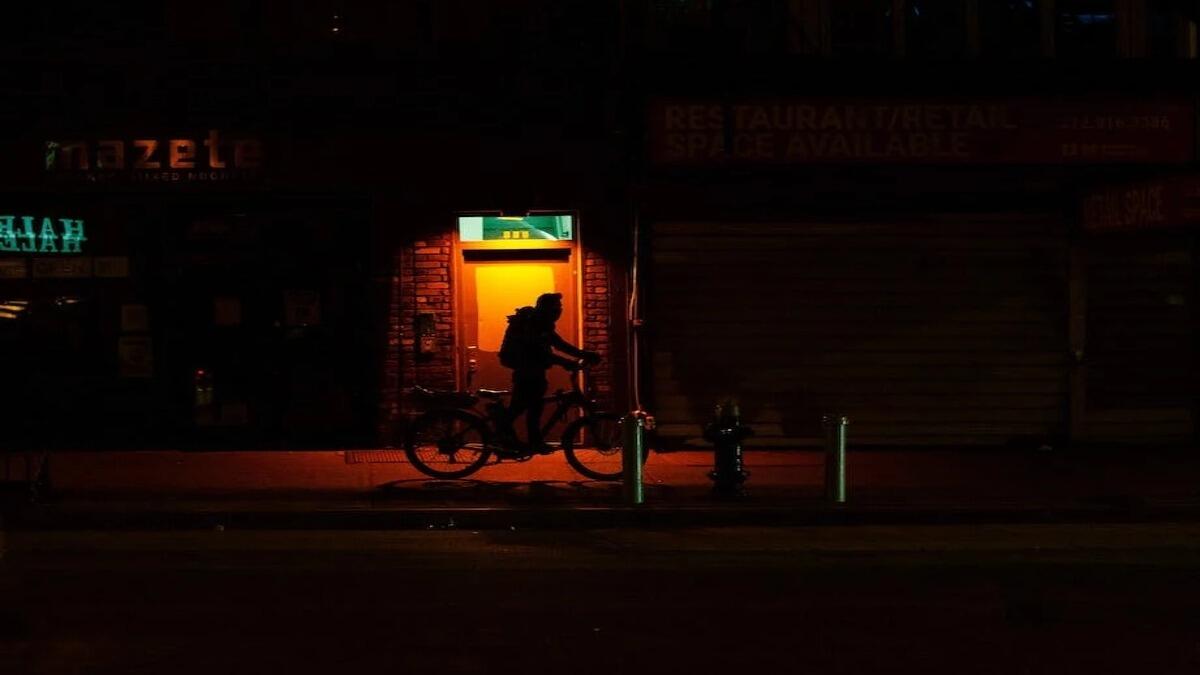 "Dona un led, salva una vita", ecco l'iniziativa che ha illuminato le notti a Palermo - 