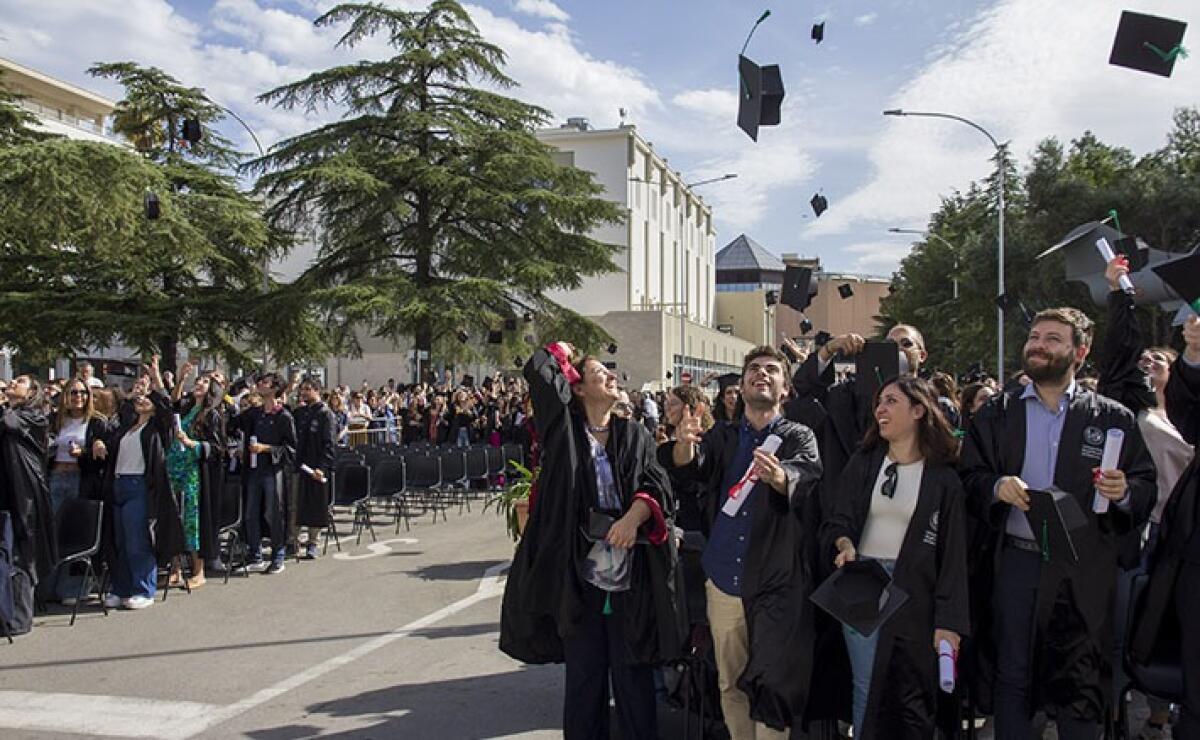 Graduation Day 2023: L’Università di Palermo celebra i suoi laureati magistrali con un evento emozionante - 