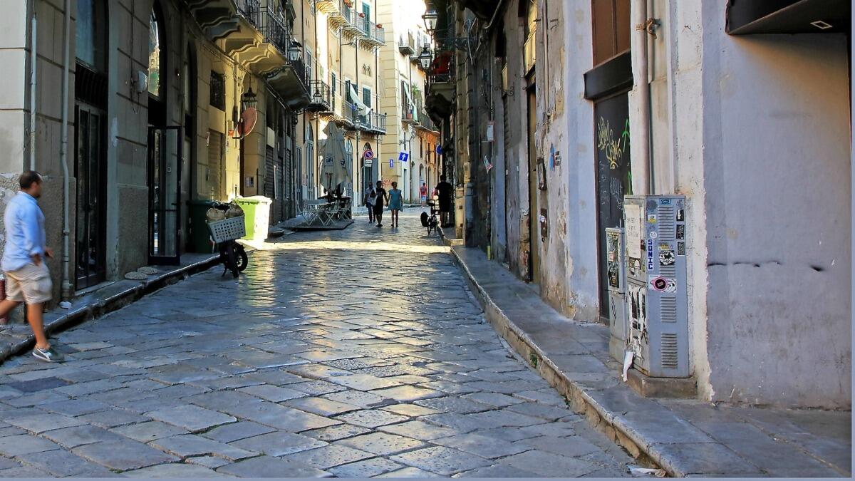 Incidente a Palermo, turista ferito al centro. I dettagli - 