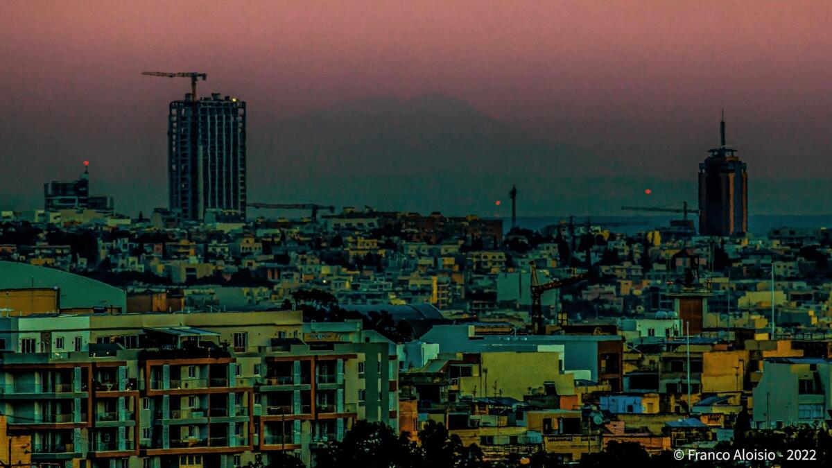La foto dell'Etna vista da Malta è fake o realtà? Risponde il fotografo - 