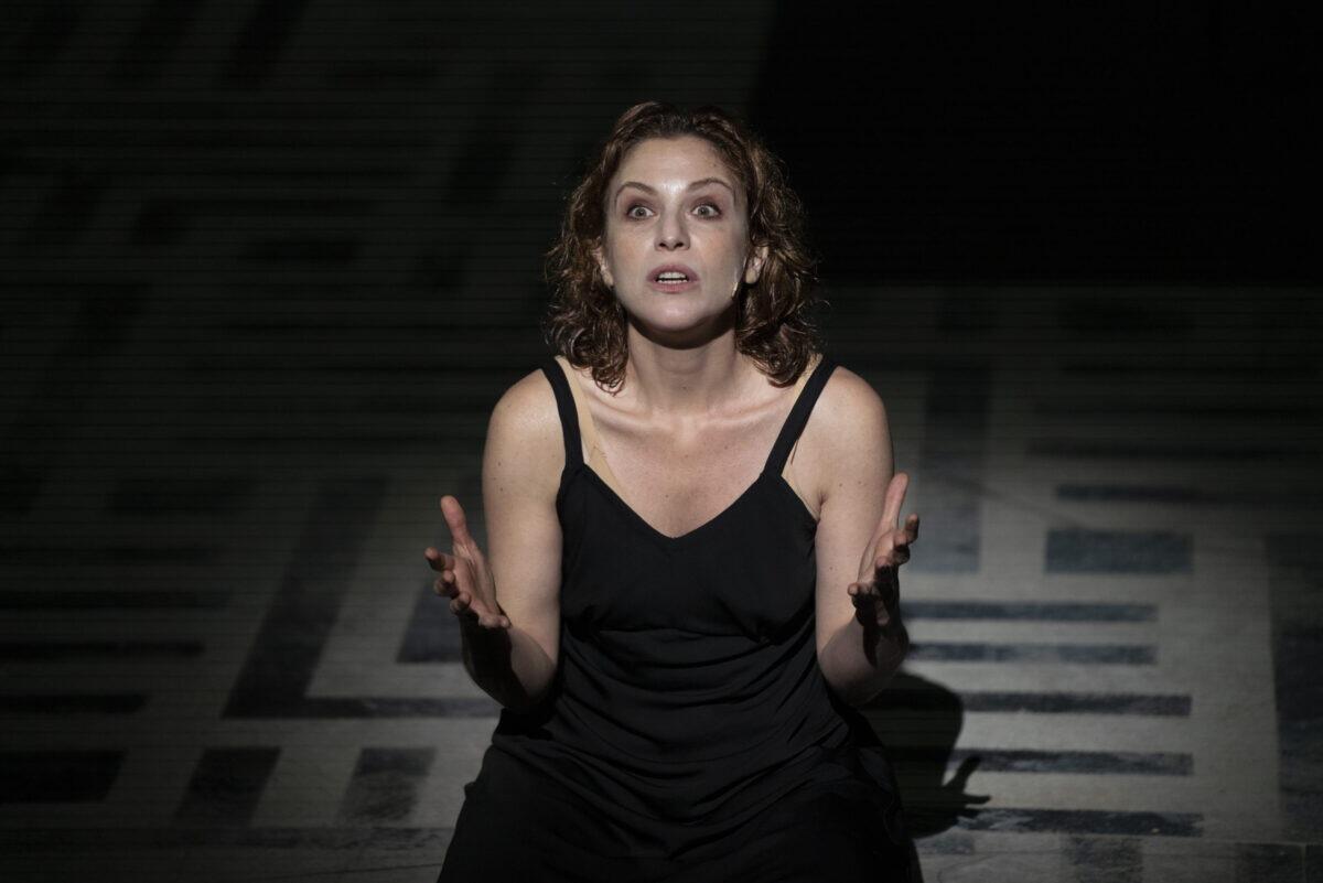 Clitennestra al Teatro Stabile di Catania: uno spettacolo imperdibile firmato da Roberto Andò con Isabella Ragonese! - 