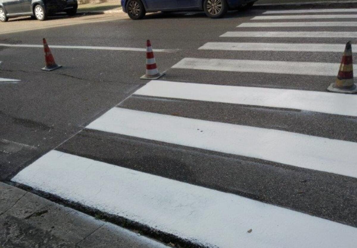 Comune di Caltagirone: Rifacimento segnaletica stradale per una città più sicura - 