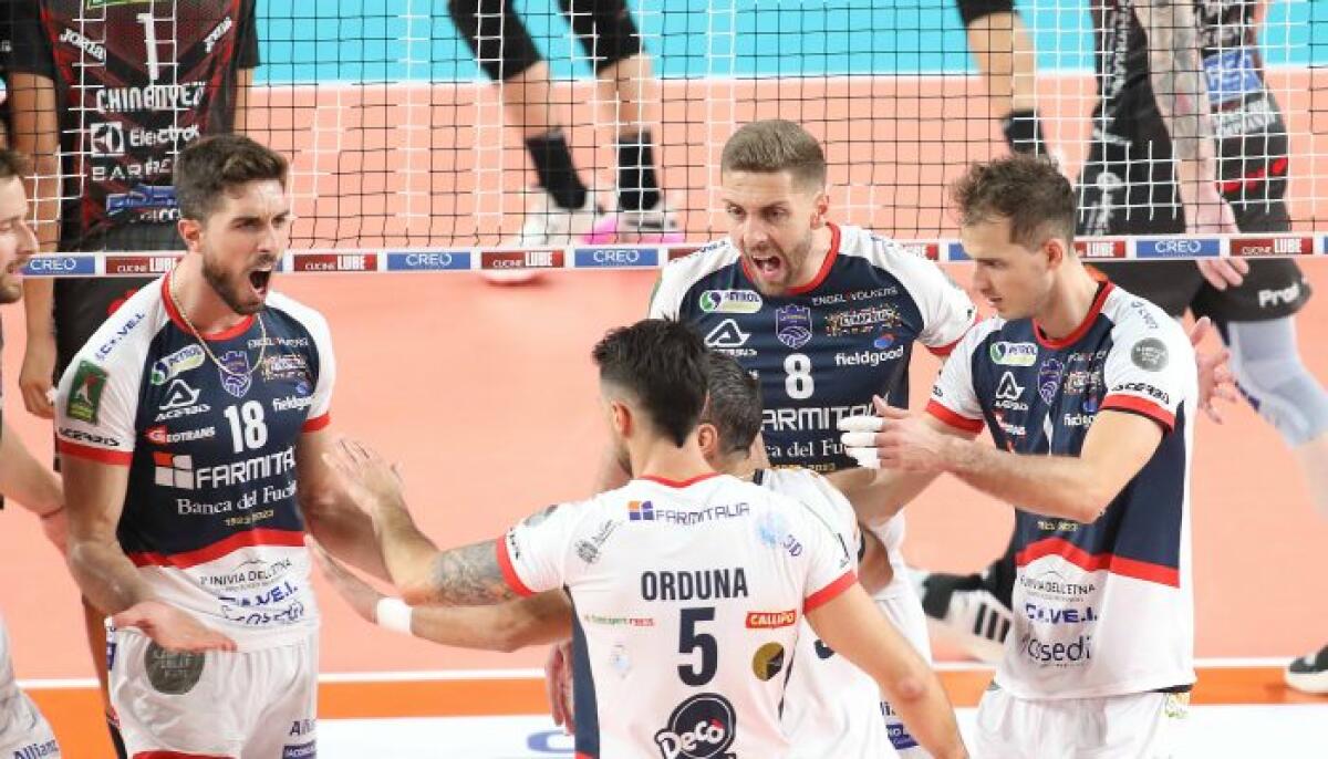Saturnia Volley di Catania sconfitta dalla Cucine Lube Civitanova: una sfida avvincente nel Campionato di SuperLega Credem Banca 2023/24 - 