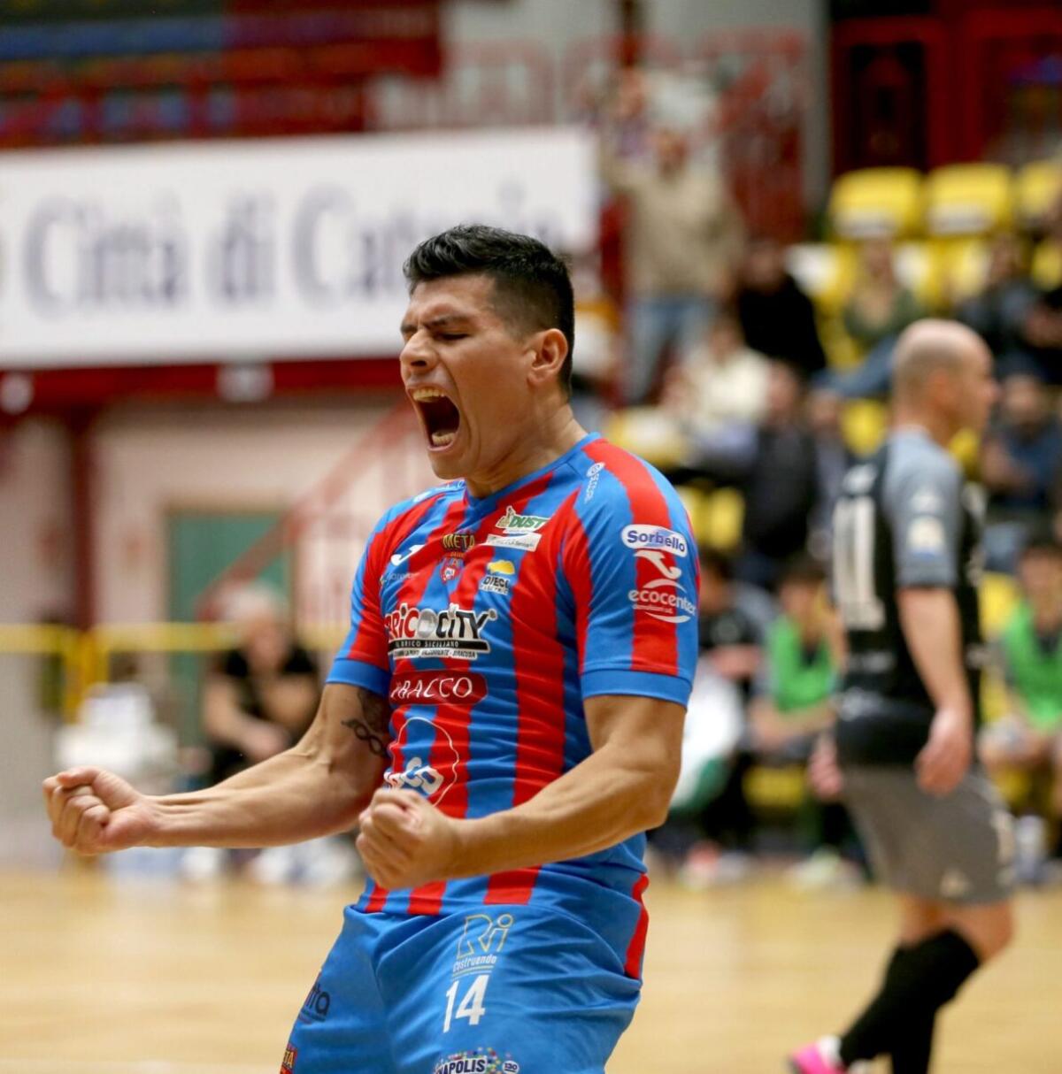 Meta Catania sfiora la vittoria ma un gol all’ultimo minuto sancisce il pareggio contro Sandro Abate Avellino - 