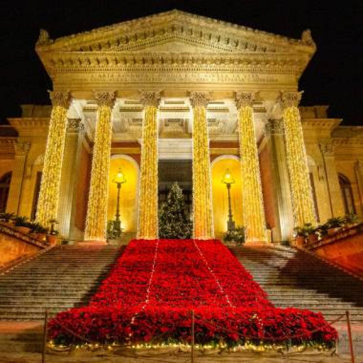 Concerti e spettacoli al Teatro Massimo: Christmas Carols e Tournedos alla Rossini per un Natale all’insegna della musica - 