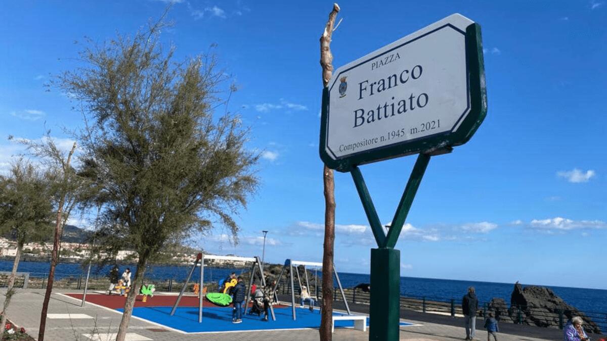 Piazza Franco Battiato resa ai catanesi: le immaginifiche foto del Lungomare di Ognina - 