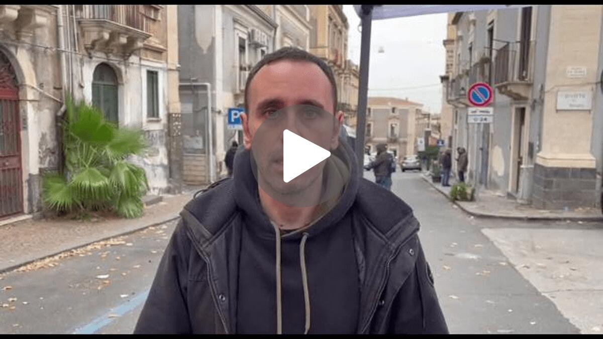 Zerocalcare a Catania: il fumettista contro lo sgombero dello Studentato 95100 [VIDEO] - 