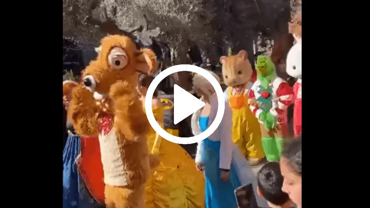 Aperto il Christmas Town a Le Ciminiere (tra le polemiche): il video della parata inaugurale   - 