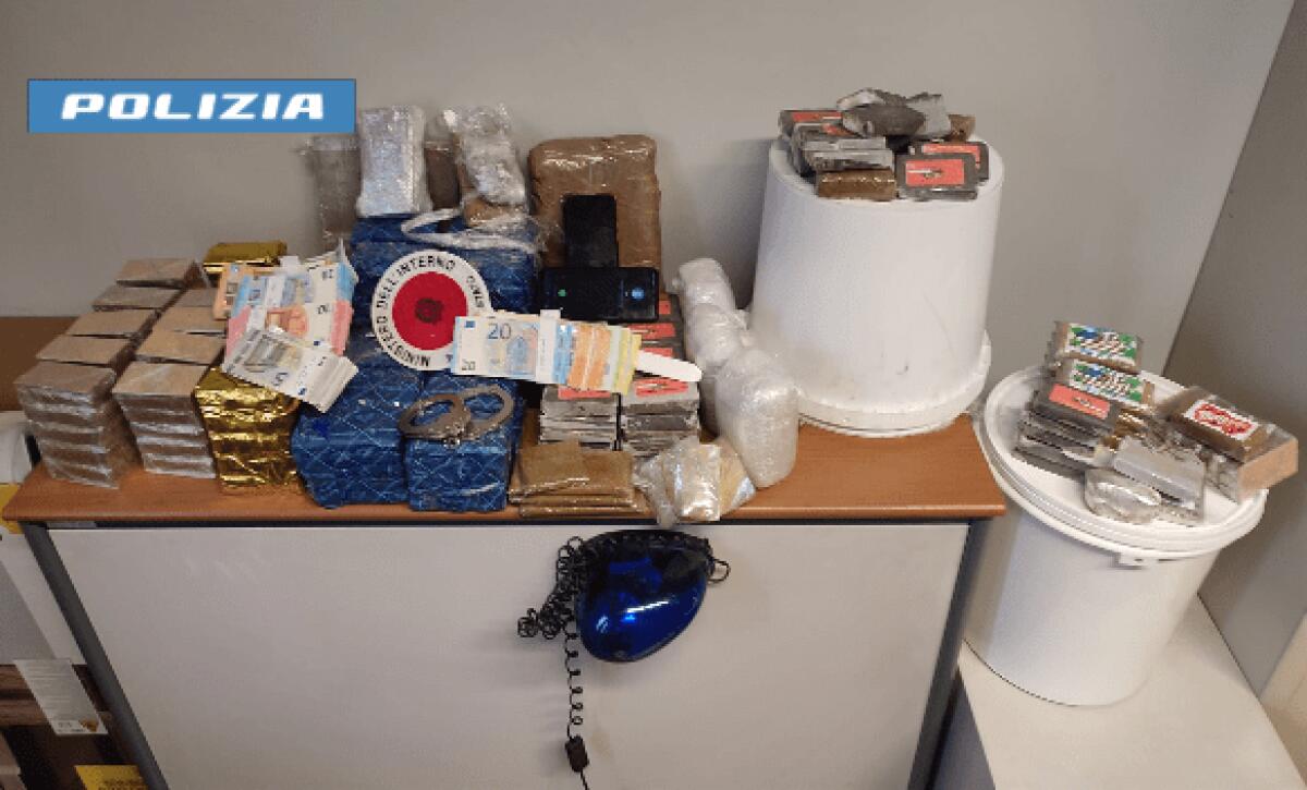 Coppia arrestata con 30 kg di droga a Torino: comunicato stampa Polizia di Stato - 