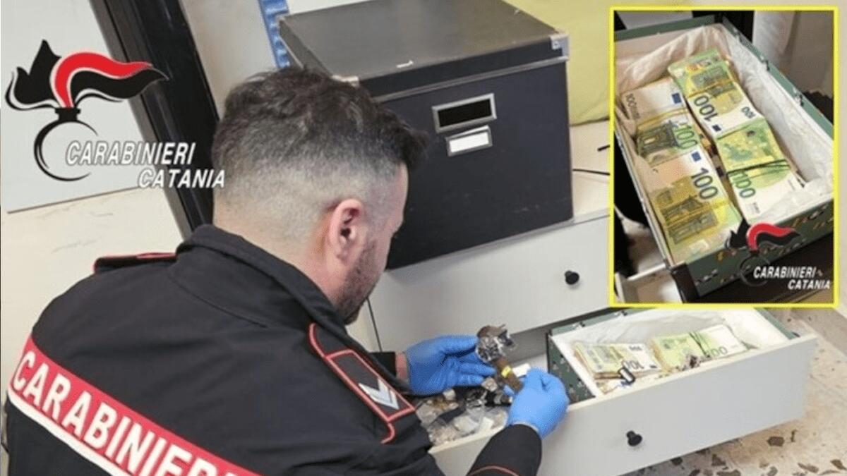 Furti gioielleria via Etnea: scattano le indagini ma il ladro è in “casa” - 