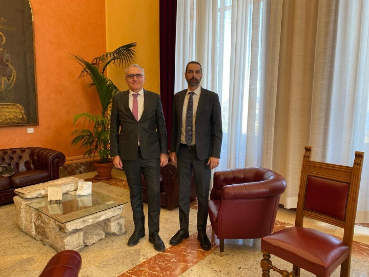Il sindaco Basile incontra il Direttore generale dell’Agenzia del Demanio per avviare percorsi virtuosi di rigenerazione urbana a Messina - 