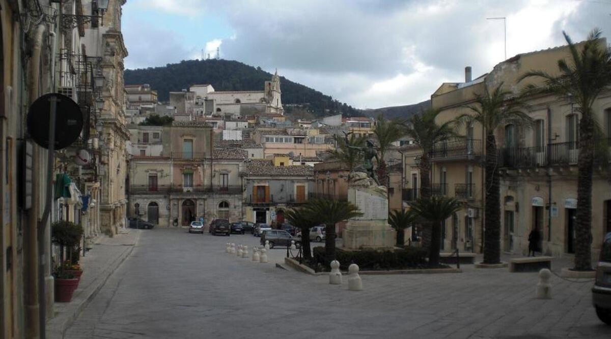 Tragedia a Chiaramonte Gulfi, la comunità piange la perdita di una giovane studentessa - 