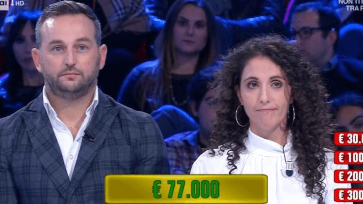 Giovane coppia del Catanese “sbanca” Affari Tuoi su Rai 1: vinti 77.000 euro - 