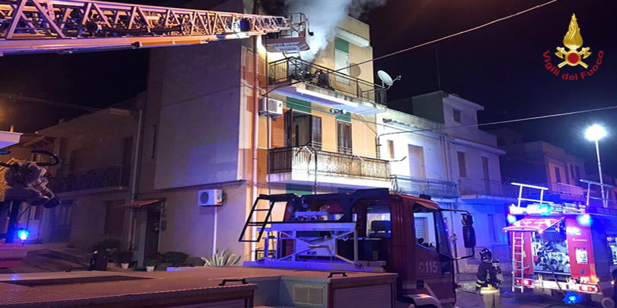 Incendio in appartamento a Ragusa: intervento dei Vigili del Fuoco - 