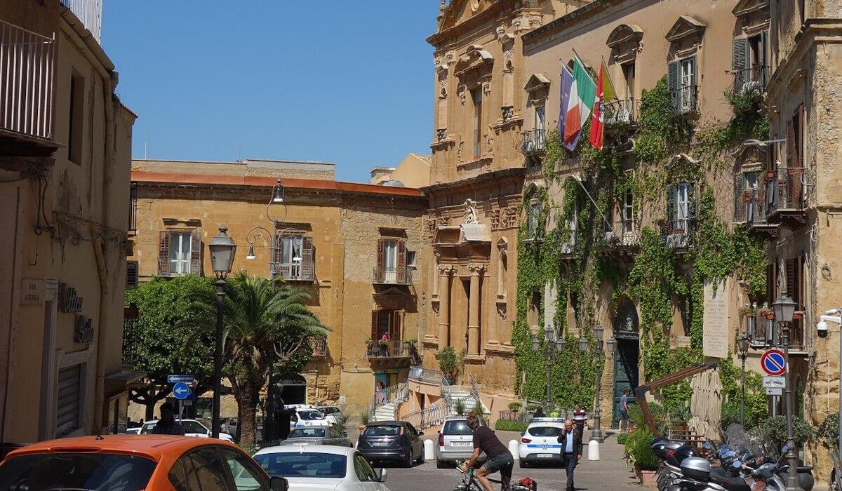 Comune di Agrigento: Avviso preinformazione per gara trasporto pubblico locale - 