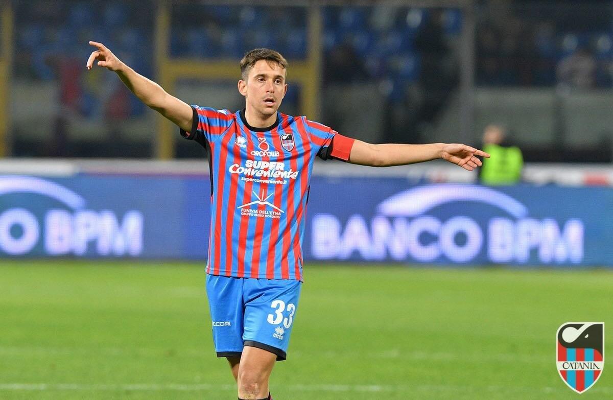 Il capitano del Catania FC riflette sull'1-1 con il Monopoli: "Ci dispiace per i fischi, speriamo di regalare una gioia ai nostri tifosi" - 