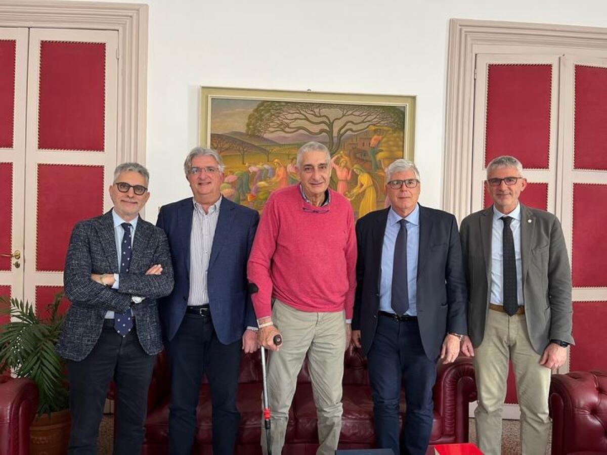 Incontro istituzionale al Comune con il nuovo Commissario Asp: dichiarazioni del Sindaco Peppe Cassì. - 