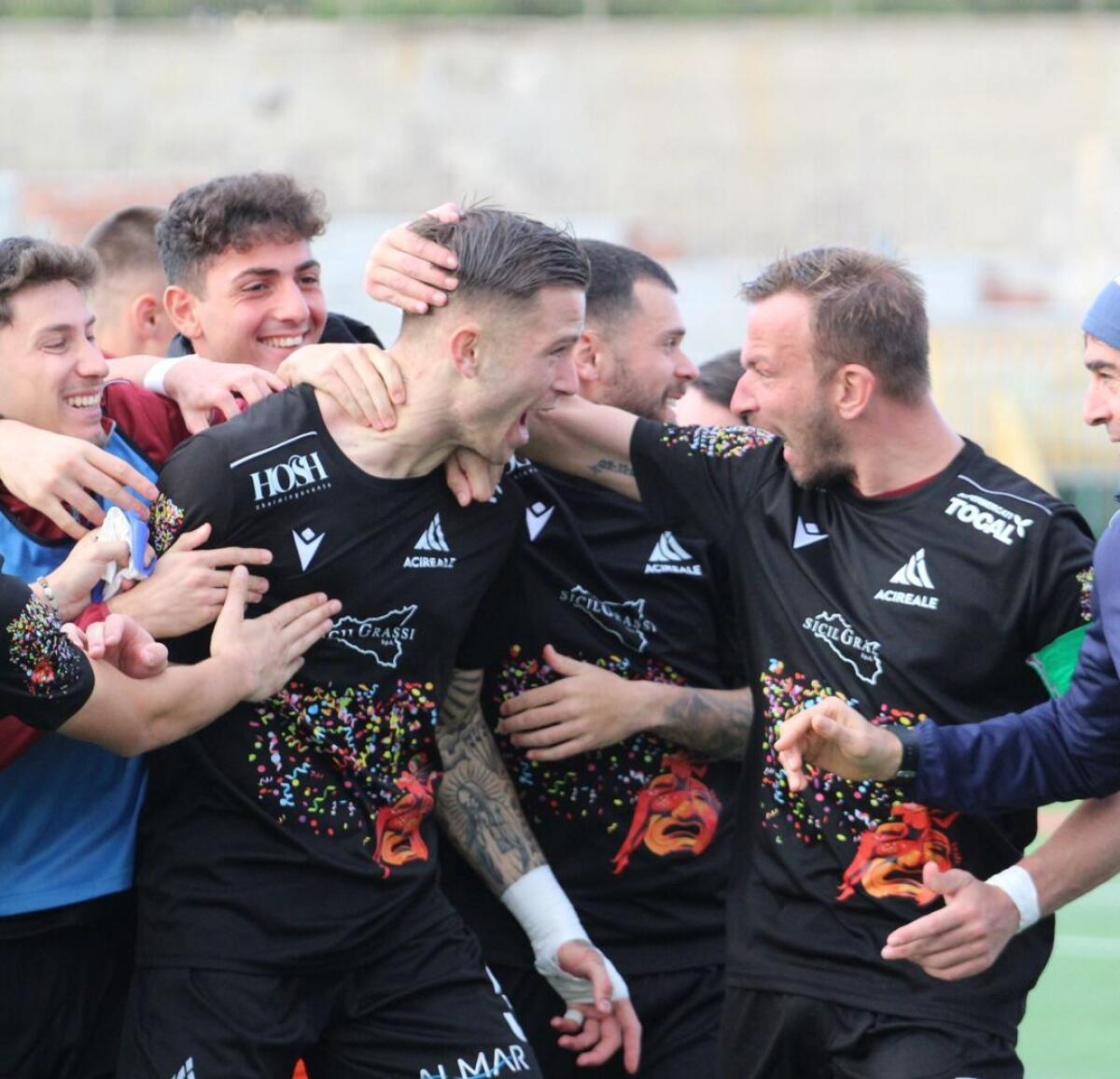 L'Acireale Calcio vince 1-0 a Portici grazie a Zuppel: "Vittoria meritata dedicata ai tifosi" - 