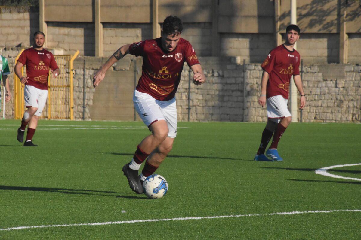 Trionfo del Noto Calcio contro l'F.C. Gravina: 3-0 e occhi puntati alla capolista - 